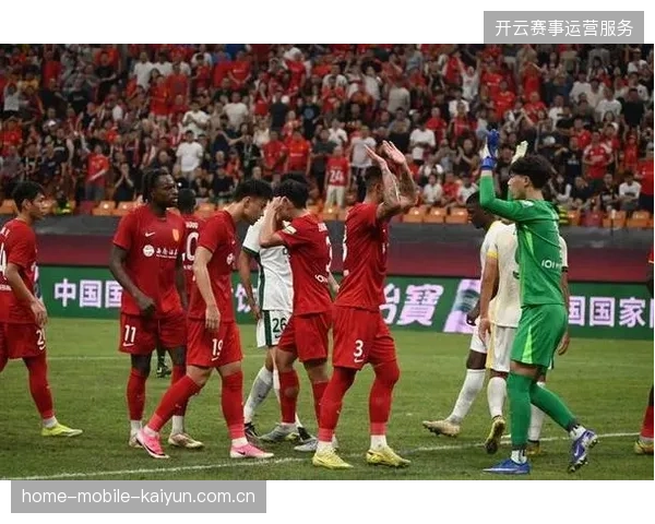 法比奥上演梅开二度，北京国安客场三球逆转黑马重庆铜梁龙结束两轮不胜